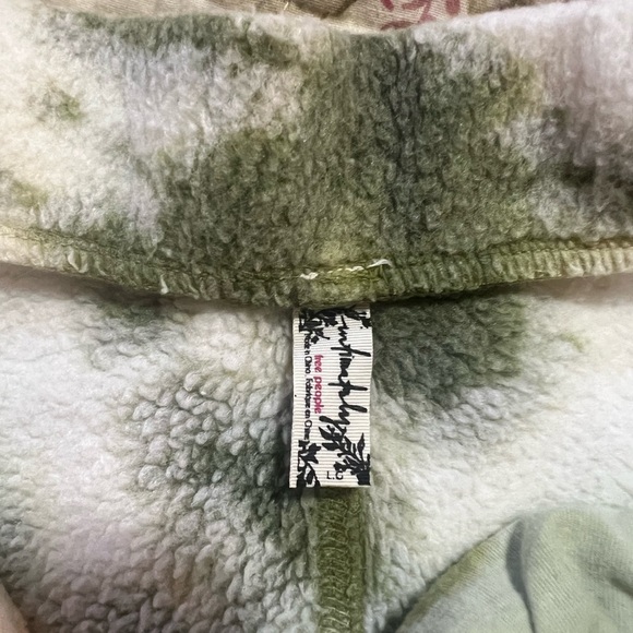 Free people size large, tie-dyed shorts - Picture 3 of 4